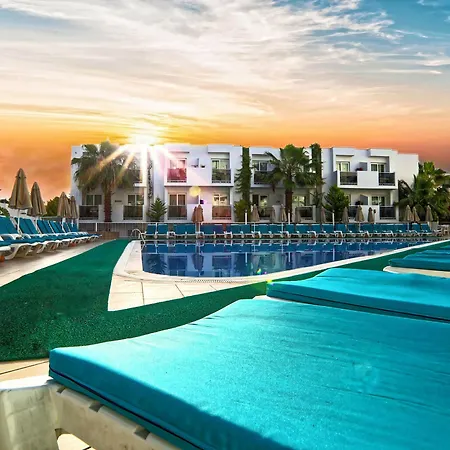 Otel Club Shark Gümbet