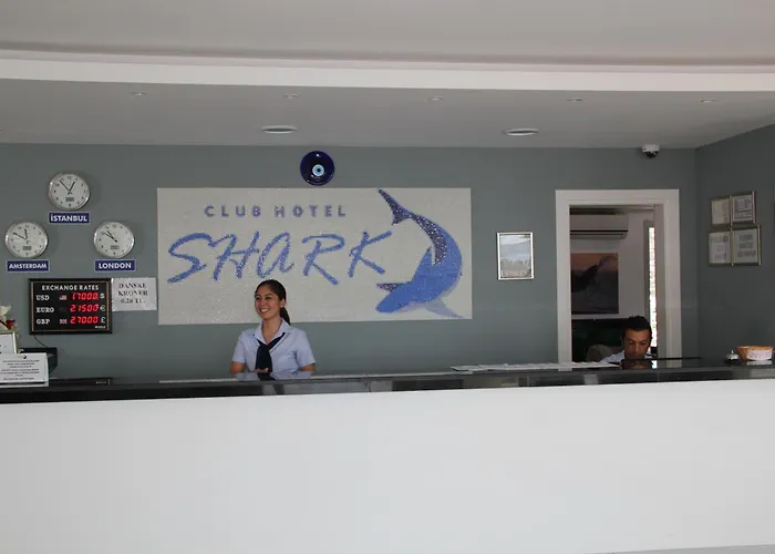 Szálloda Club Shark Gümbet