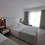 كلوب شارك 4*