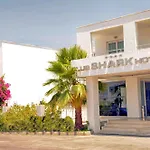 فندق كلوب شارك