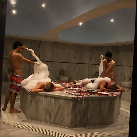 Hotell Club Shark 4*