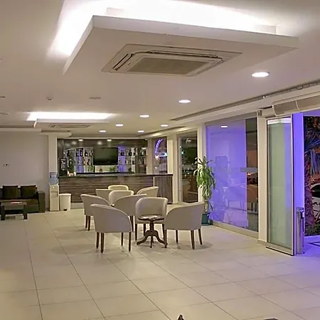 Hotel Club Shark Gumbet