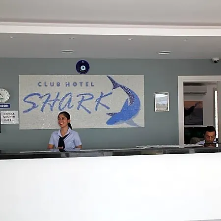 Club Shark Gumbet