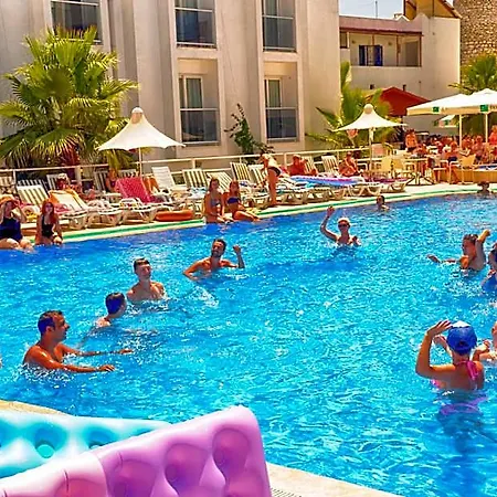 Hotel Club Shark Gumbet