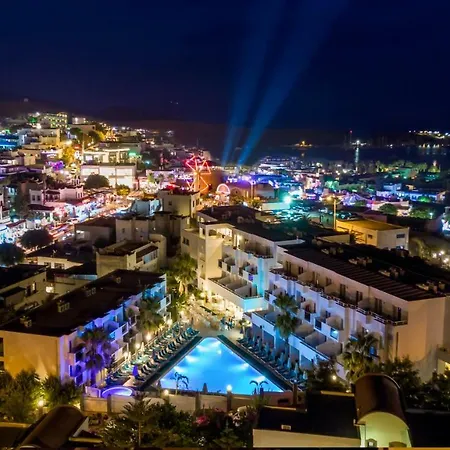 Club Shark 4* גומבט