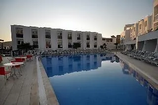 Club Shark Отель