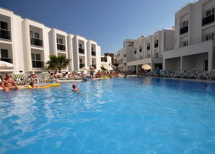 Club Shark Гумбет